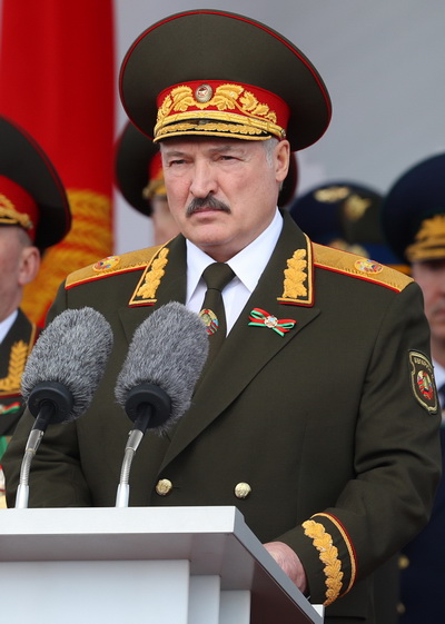 Лукашенко пригрозил Путину выходом из Таможенного союза